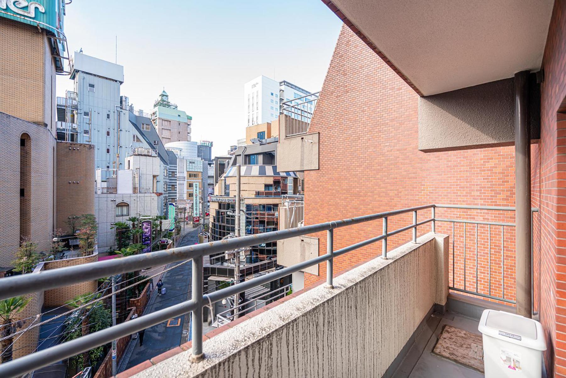 新宿歌舞伎町東新宿站3分钟，徒步伊势丹4分钟免费wi-Fi！ Tokyo Eksteriør bilde